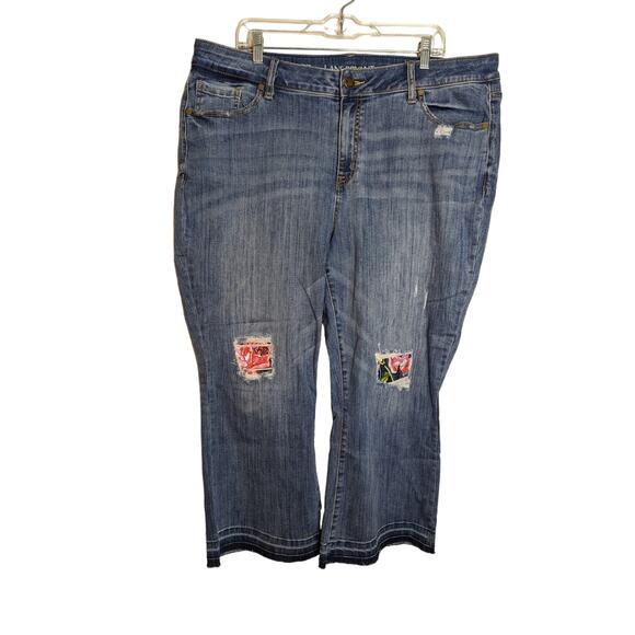 NWT Lane Bryant Distressed Floral Patch Crop Jeans - Picture 1 of 10